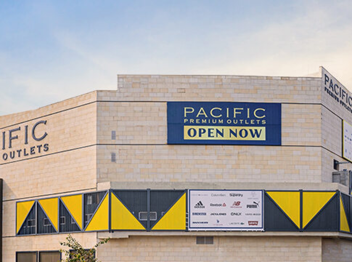 Tommy Hilfiger opens new outlet in New Delhi's Pacific Premium Outlets